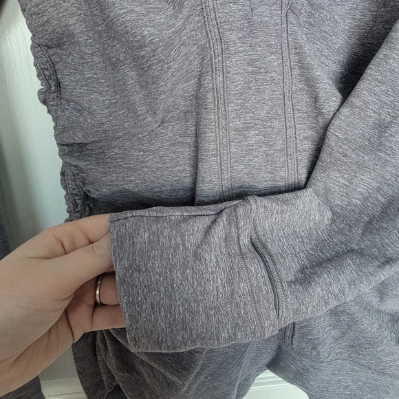 Lululemon half zip Rulu size 8 - Picture 8 of 11